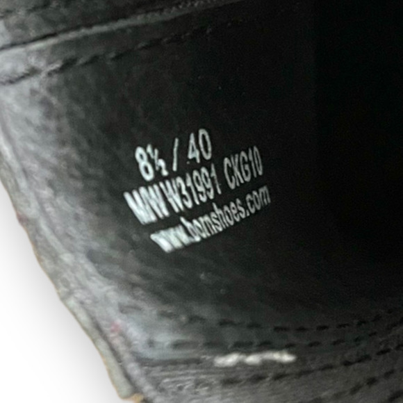 Born Black Leather Studded Western Ankle Boots Women's Size 8.5 - Picture 8 of 10